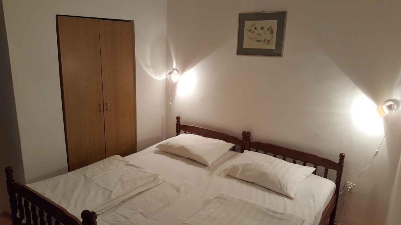 Apartment In Selce 5880 Экстерьер фото
